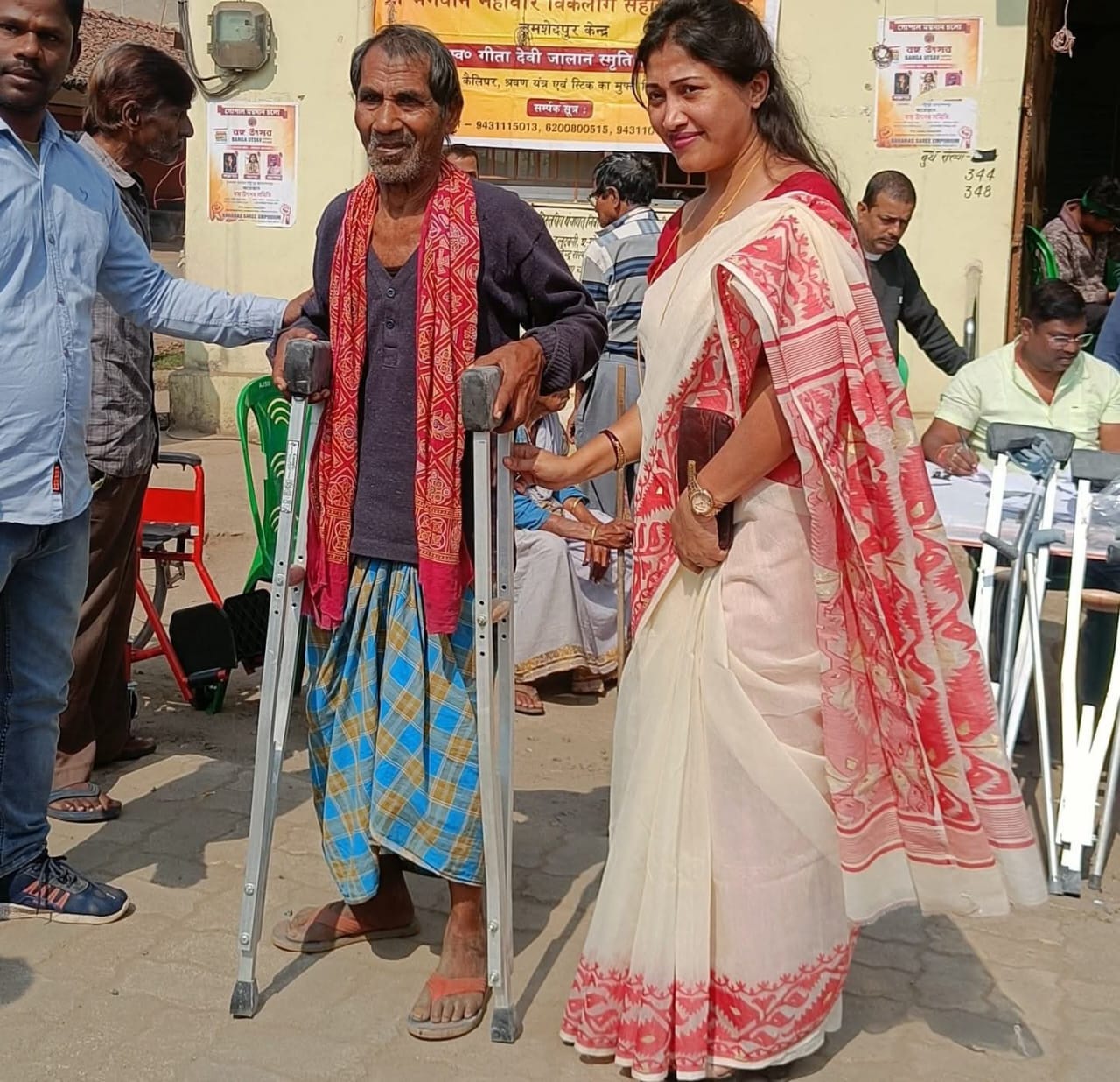 Crutches and assistive devices distribution